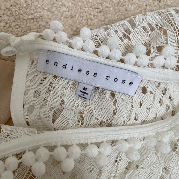 Endless Rose - White Dress (M) - Picture 8 of 8